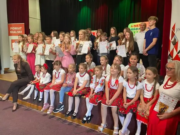 Młodzi wokaliści z MCKSiR Terespol triumfują na Powiatowych Impresjach Muzycznych w Janowie Podlaskim