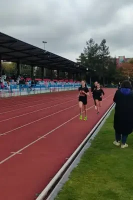 Aniela Arseniuk-Chiluk najlepsza w biegu na 1500 m podczas finału wojewódzkiego Ligi Lekkoatletycznej