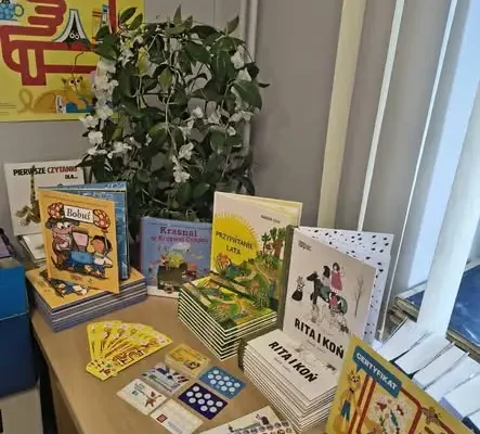 „Czytaj chwilę!” – nowa edycja akcji Mała Książka Wielki Człowiek w bibliotekach
