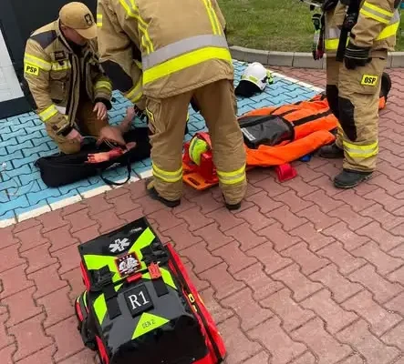 Ćwiczenia strażackie w Zakładzie Opiekuńczo-Leczniczym w Curynie